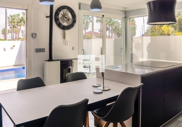 Segunda mano - villa - Daya Vieja - Costa Blanca