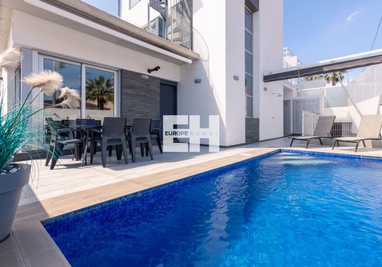 Segunda mano - villa - Daya Vieja - Costa Blanca