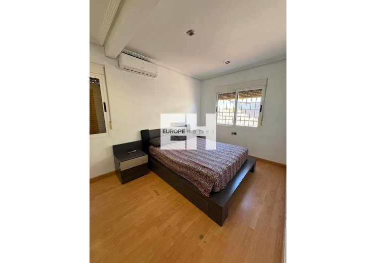 Segunda mano - villa - Torrevieja - Los Balcones - Los Altos Del Edén