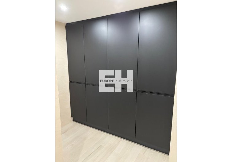 Segunda mano - Apartamento  - Torrevieja - Centro