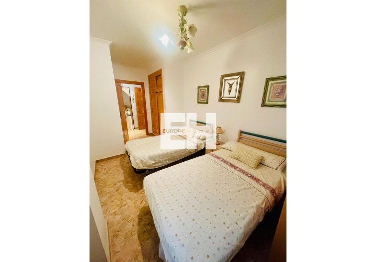 Segunda mano - Apartamento  - Torrevieja - La Mata