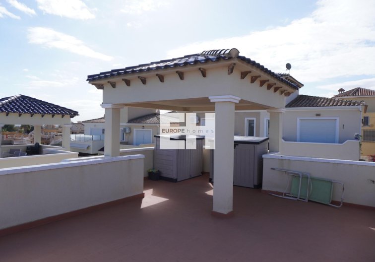 Segunda mano - villa - San Miguel de Salinas