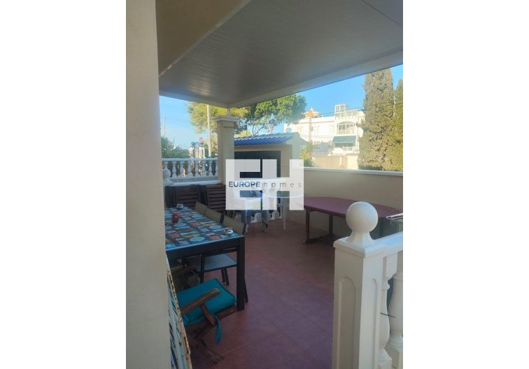 Segunda mano - villa - San Miguel de Salinas