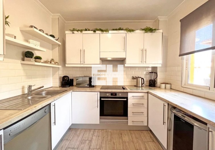 Segunda mano - villa - La Zenia - Costa Blanca