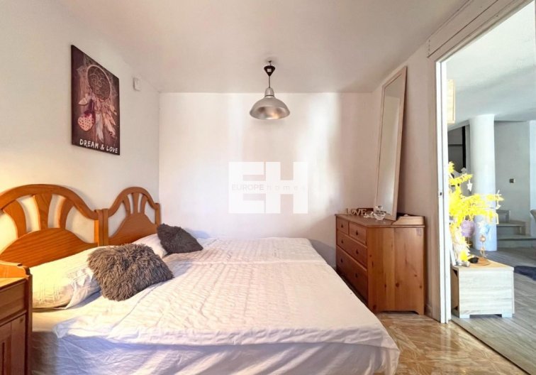 Segunda mano - villa - La Zenia - Costa Blanca