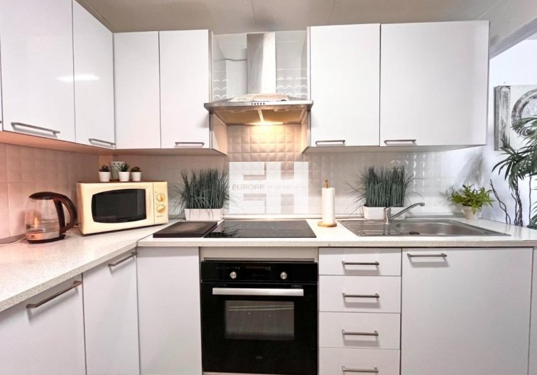 Segunda mano - villa - La Zenia - Costa Blanca