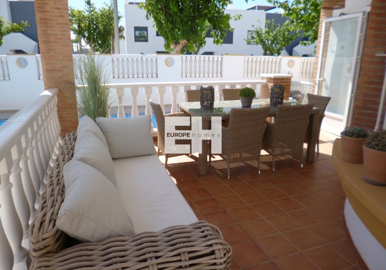 Segunda mano - villa - Pilar de la Horadada - Costa Blanca