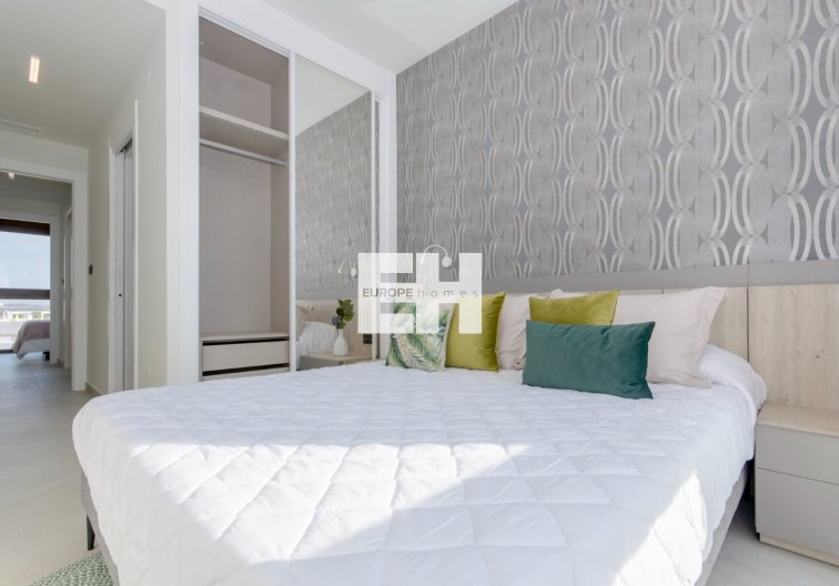 Obra Nueva - Bungalow en planta alta - Torrevieja - Los Balcones 