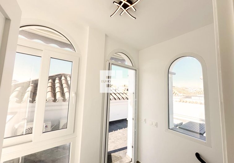 Segunda mano - villa - La Torre Golf Resort - Inland