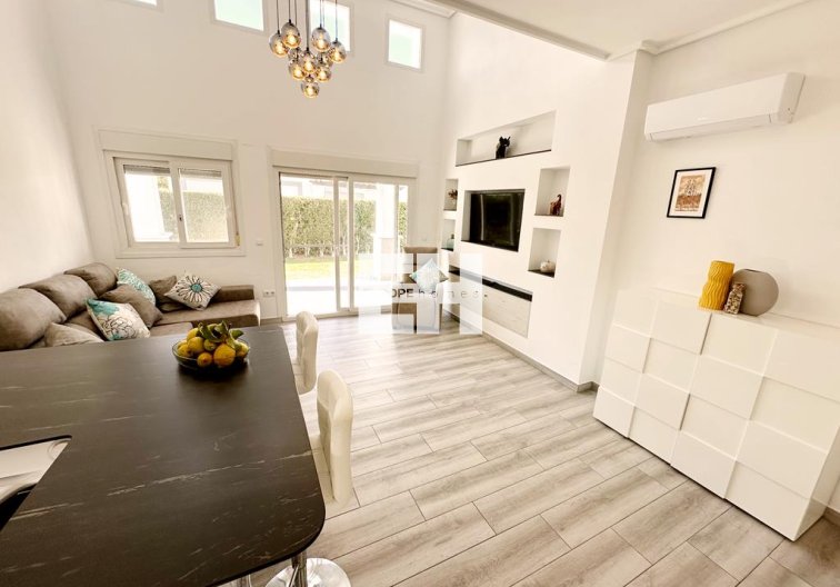 Segunda mano - villa - La Torre Golf Resort - Inland