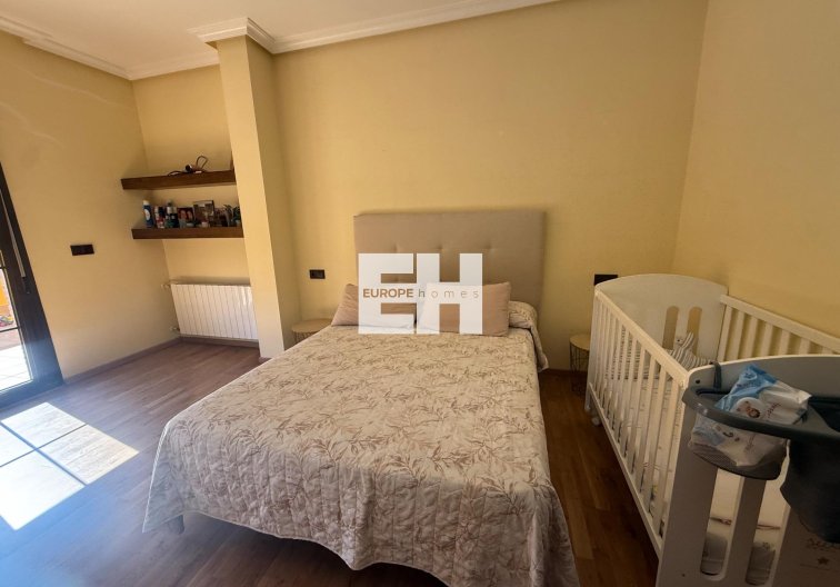 Revente - town house - Avileses