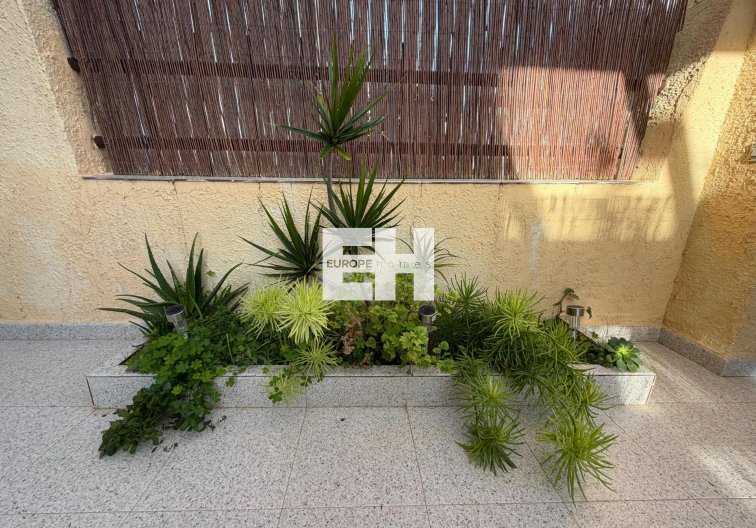 Revente - Duplex - Lo Pagan - La Puntica