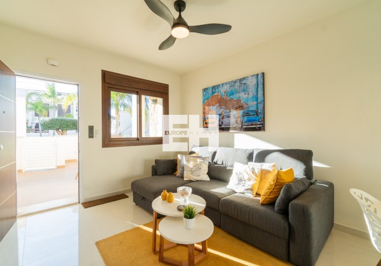 Resale - Apartment - Orihuela Costa - Costa Blanca