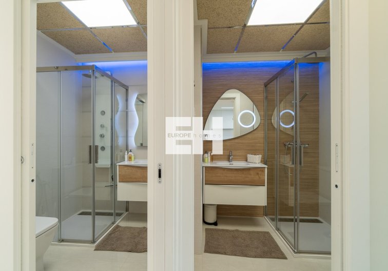 Resale - Apartment - Orihuela Costa - Costa Blanca