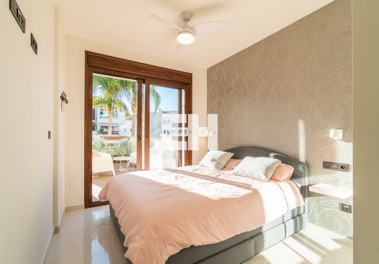 Resale - Apartment - Orihuela Costa - Costa Blanca