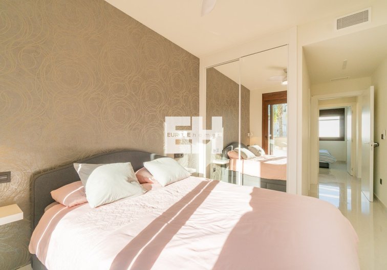 Resale - Apartment - Orihuela Costa - Costa Blanca