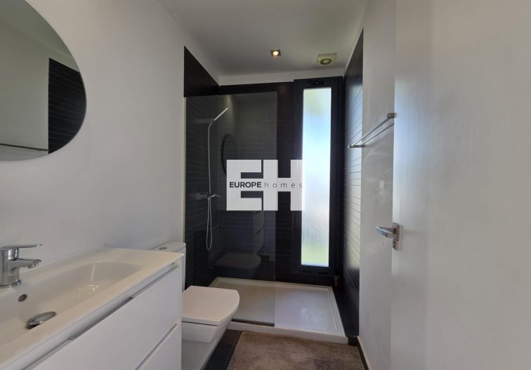 Segunda mano - villa - Orihuela Costa - Villamartín