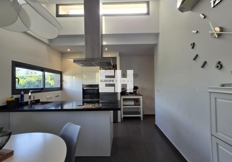 Segunda mano - villa - Orihuela Costa - Villamartín