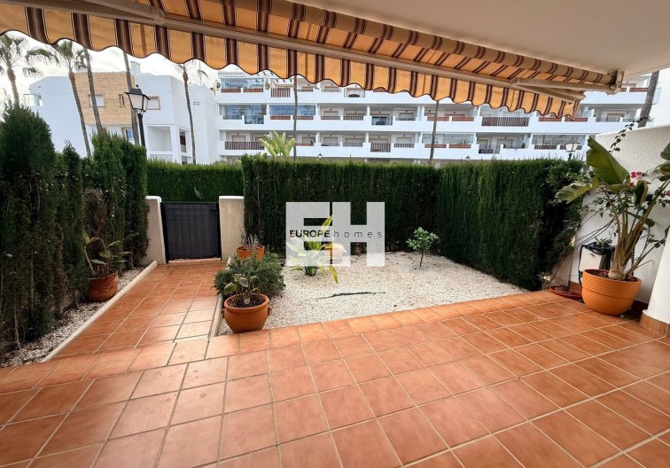 Segunda mano - Apartamento  - Orihuela Costa - Villamartín