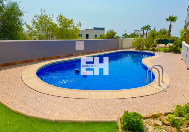 Segunda mano - Apartamento  - Villamartin - Costa Blanca