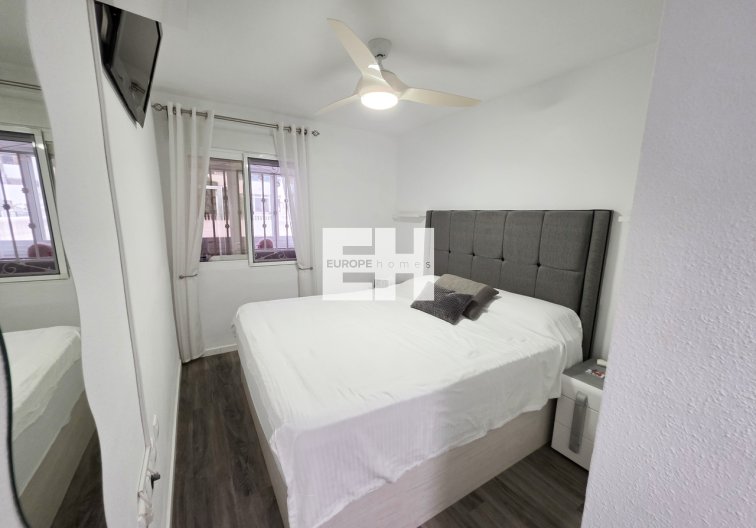 Segunda mano - Apartamento  - Vistabella Golf Entre Naranjos - Inland