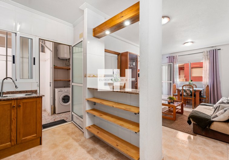 Segunda mano - Apartamento  - Torrevieja - Parque De Las Naciones