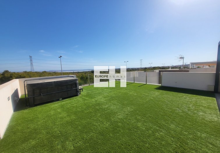 Segunda mano - villa - Orihuela Costa - Costa Blanca