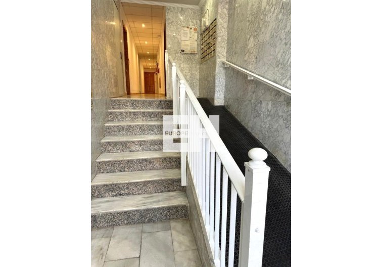 Herverkoop - Appartement - Torrevieja - Playa del Cura