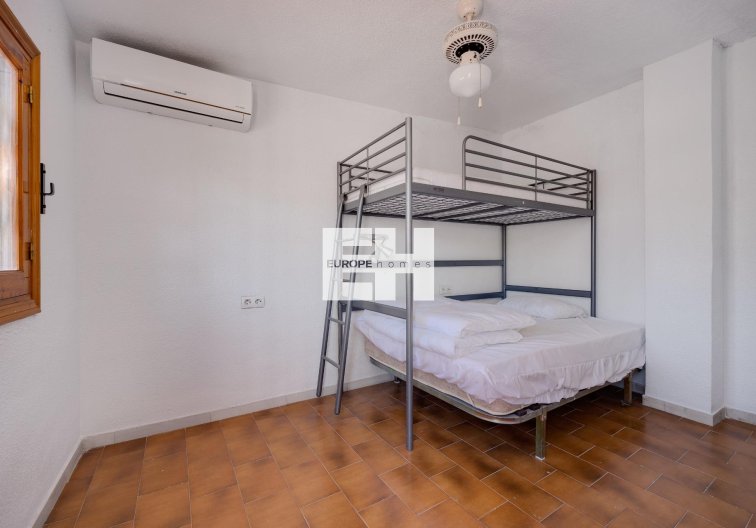 Resale - Bungalow - Torrevieja - La Mata