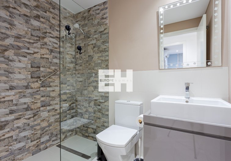 Resale - Apartment - Orihuela Costa - Costa Blanca