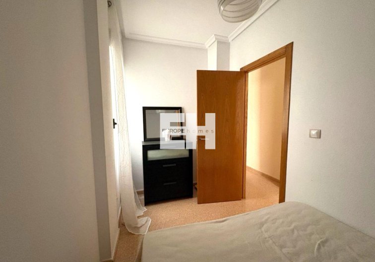 Segunda mano - Apartamento  - Torrevieja - Centro