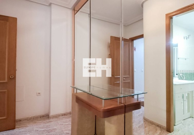 Segunda mano - Apartamento  - Torrevieja - Playa del Cura