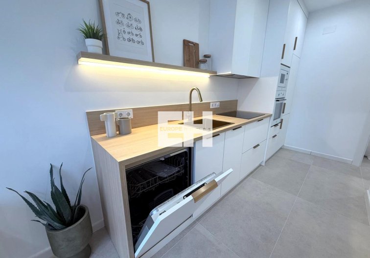 Segunda mano - villa - Torrevieja - El Chaparral