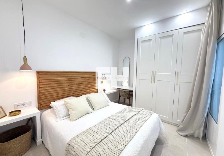 Segunda mano - villa - Torrevieja - El Chaparral