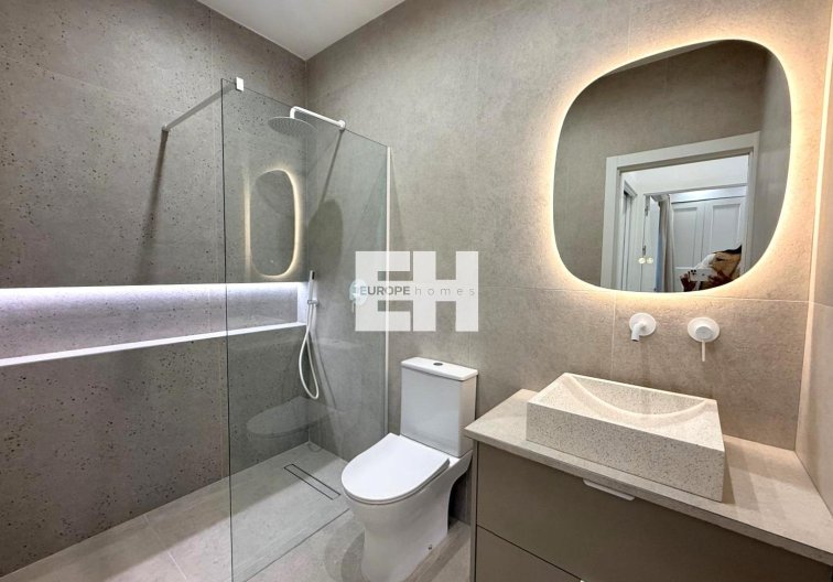 Segunda mano - villa - Torrevieja - El Chaparral