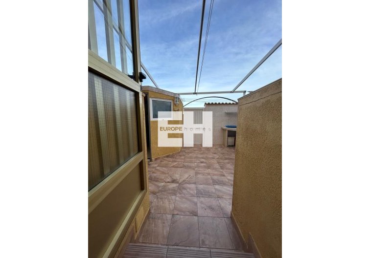 Resale - Duplex - Orihuela Costa - Punta Prima