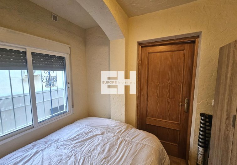 Resale - Bungalow - Torrevieja - Los Balcones 