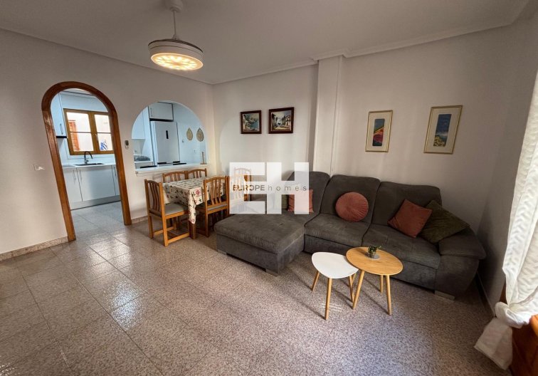 Segunda mano - Apartamento  - Torrevieja - Los Frutales