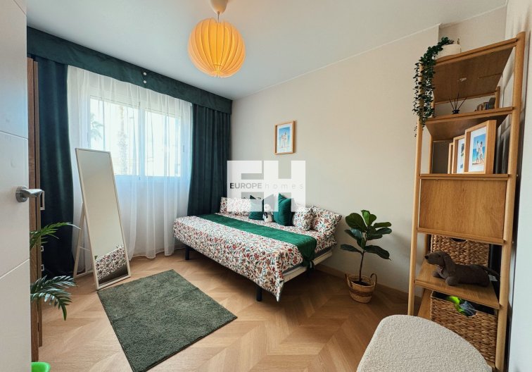 Herverkoop - town house - Ciudad Quesada - Costa Blanca