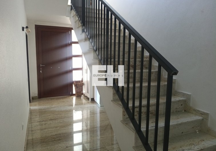 Resale - town house - Roldan - Inland