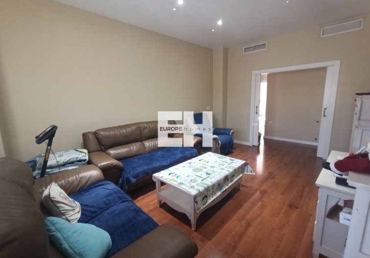 Resale - town house - Roldan - Inland