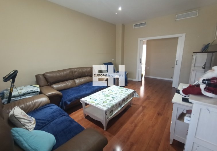 Resale - town house - Roldan - Inland