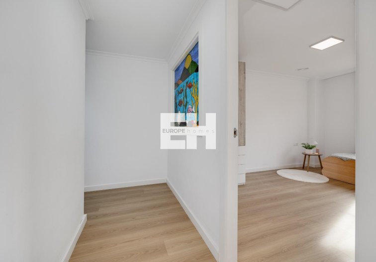 Segunda mano - Apartamento  - Torrevieja - Centro