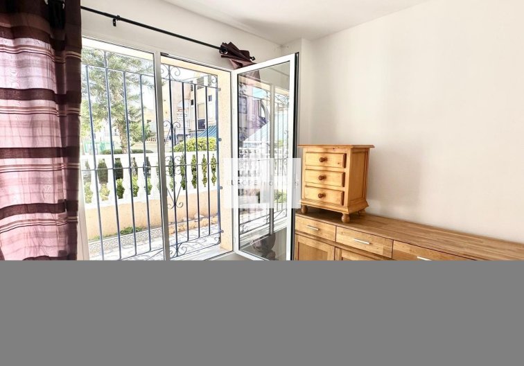 Segunda mano - town house - Torrevieja - Carrefour