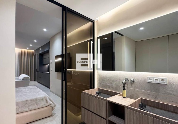 Segunda mano - Apartamento  - Torrevieja - Playa de los Locos