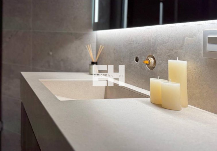 Segunda mano - Apartamento  - Torrevieja - Playa de los Locos