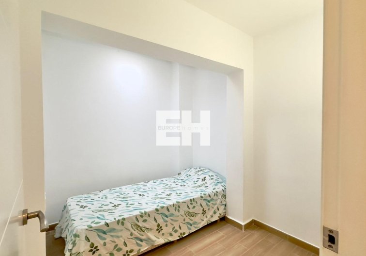 Segunda mano - Bungalow - Torrevieja - El Limonar