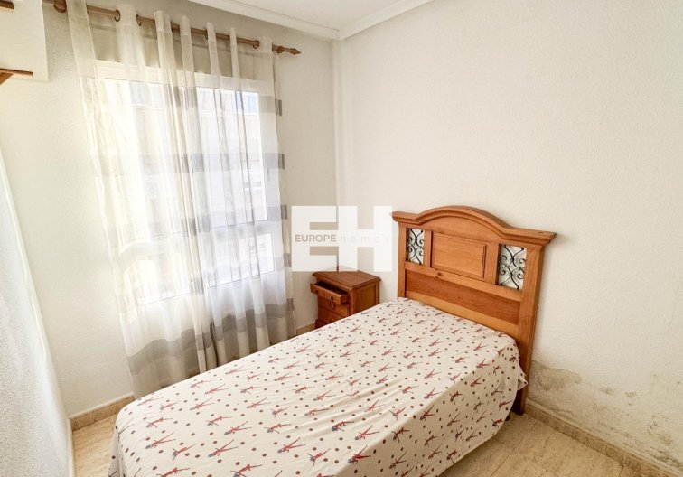 Segunda mano - Apartamento  - Torrevieja - Parque De Las Naciones