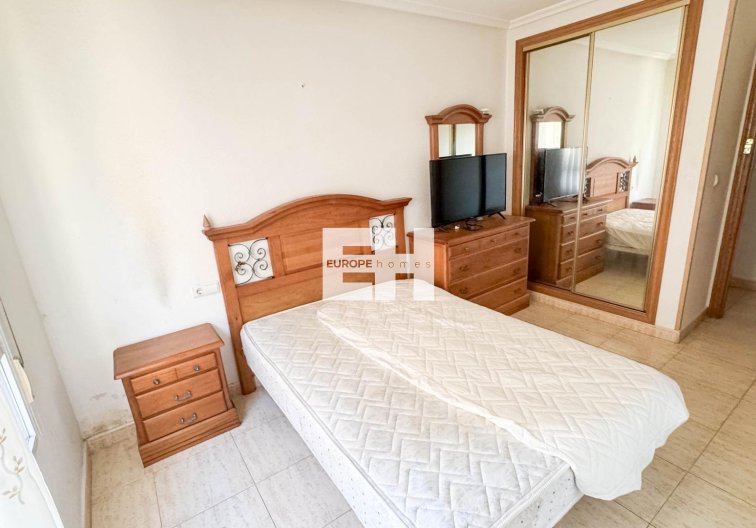 Segunda mano - Apartamento  - Torrevieja - Parque De Las Naciones