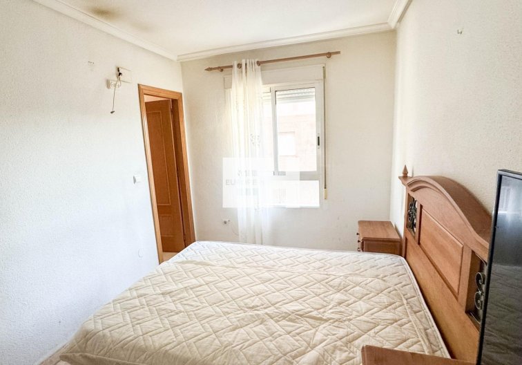 Segunda mano - Apartamento  - Torrevieja - Parque De Las Naciones